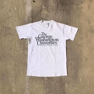 Amazing Vintage 1993 The George Washington University T-Shirt